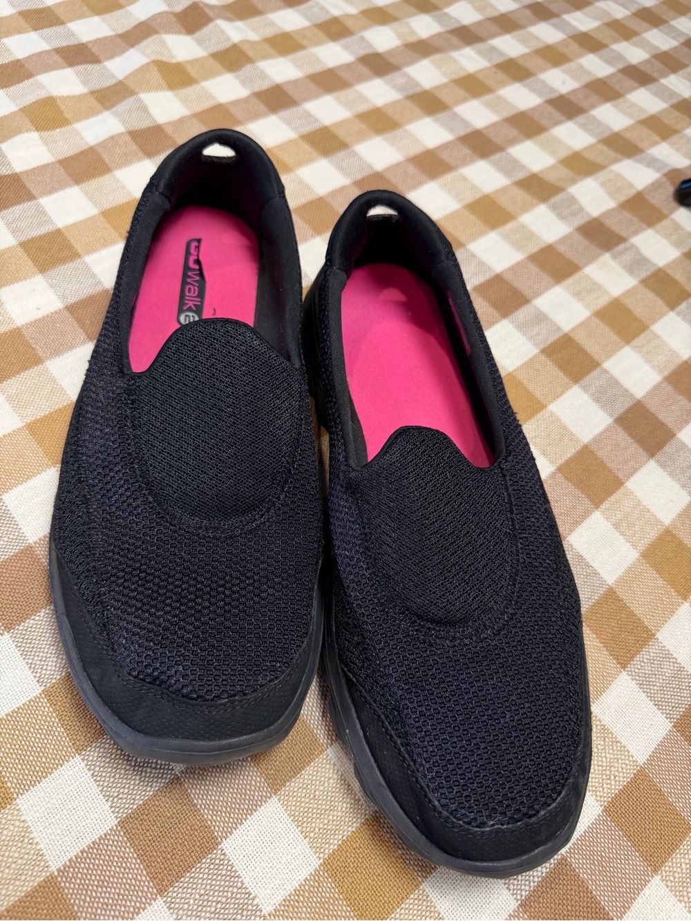 Skechers GOwalk 2 Black Slip On Walking Shoes Pink Memory Foam Women’s 8.5